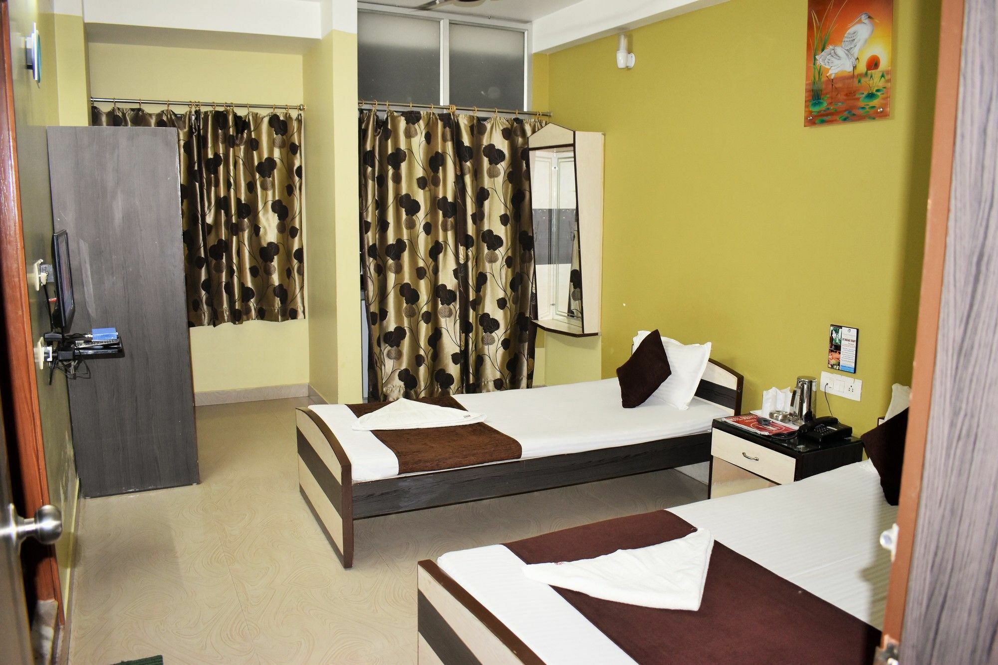 Hotel Debjyoti Siliguri Exterior foto